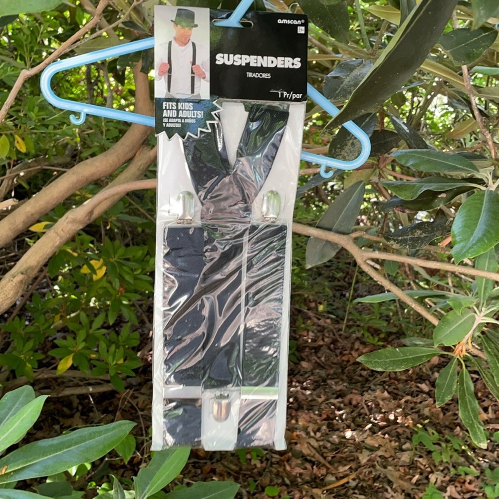 NWT Amscan Black Suspenders 1 Pair Fits Kids and Adults Silver Clips Adjustable